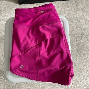 Lululemon Speed up high rise shorts 4 inch